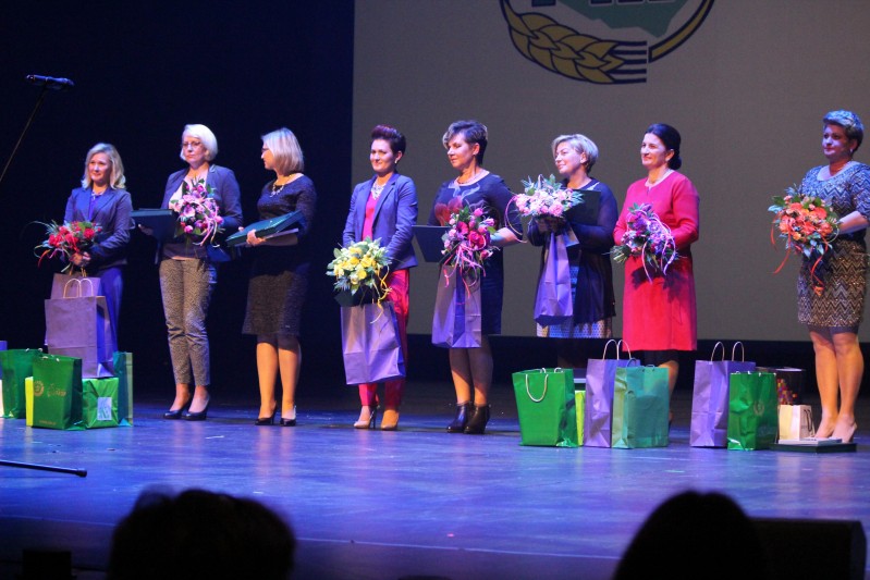 Rolniczki na obcasach